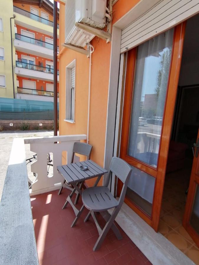 Apartamento Bilocale Kenya Caorle Exterior foto
